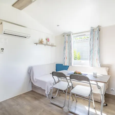 Mobilhome 4-6 Personnes 펜션 아르젤레쉬르메르