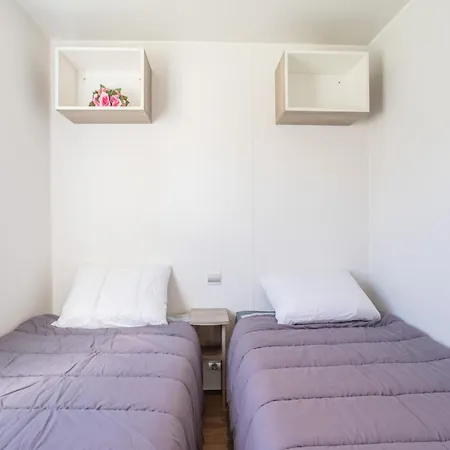 Ferienhaus Mobilhome 4-6 Personnes *