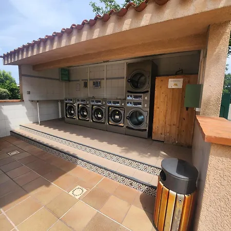Mobilhome 4-6 Personnes Ferienhaus *